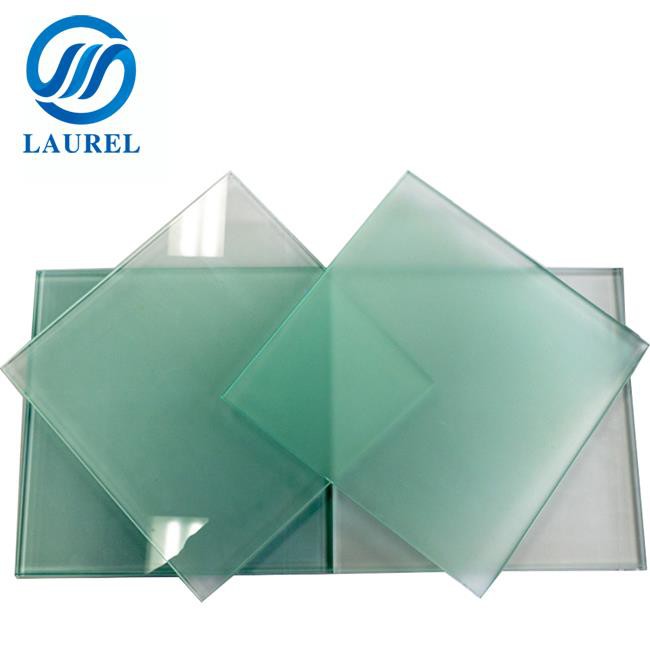 זכוכית חרוטת חומצה שקופה